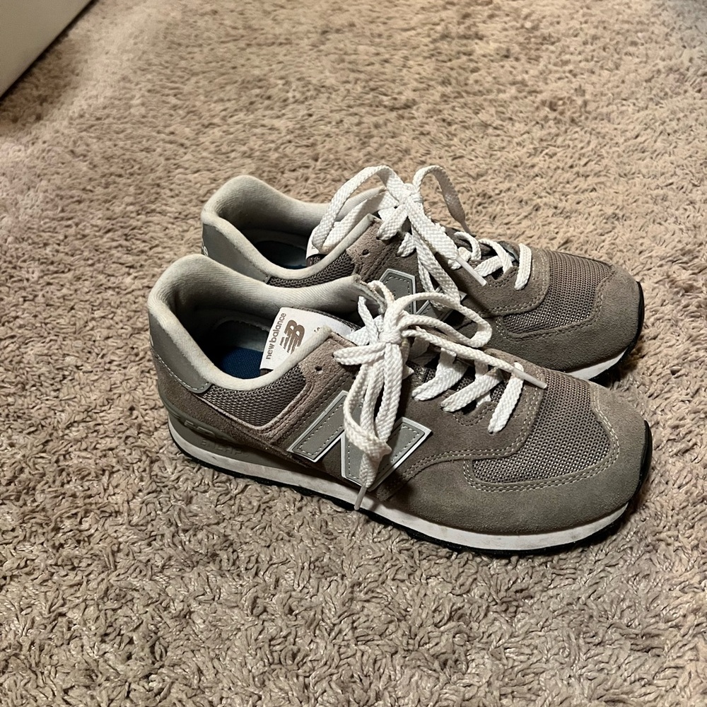 Women’s New Balance Sneakers